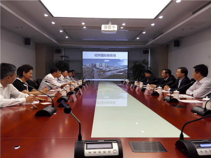 王正喜、周勇與昆山市委書記管愛國舉行工作會談