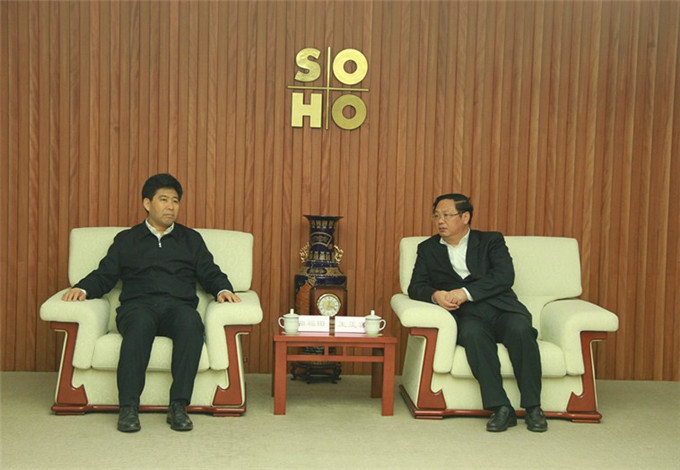 淮安市長(zhǎng)曲福田、市政協(xié)主席王維凱到蘇豪控股集團(tuán)考察調(diào)研