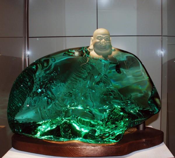 愛濤文化舉辦琉晶、金絲楠木藝術精品展