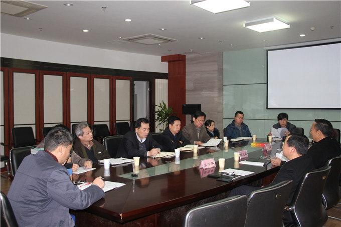 集團(tuán)紀(jì)委赴建設(shè)集團(tuán)檢查工程建設(shè)領(lǐng)域突出問(wèn)題專項(xiàng)治理工作