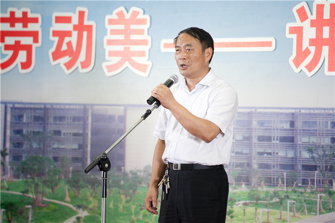 集團(tuán)舉辦“中國夢?勞動美——講述身邊的感動”征文演講比賽