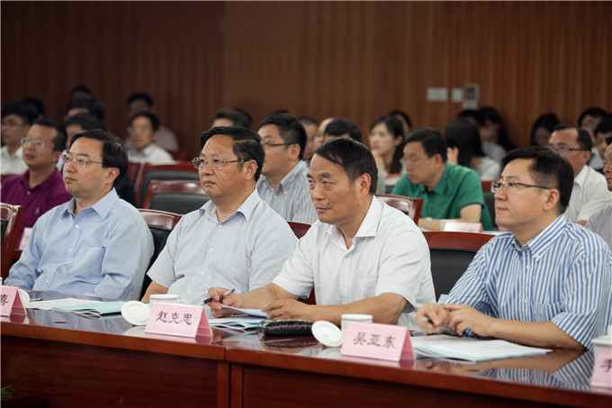集團(tuán)舉辦“中國夢?勞動美——講述身邊的感動”征文演講比賽