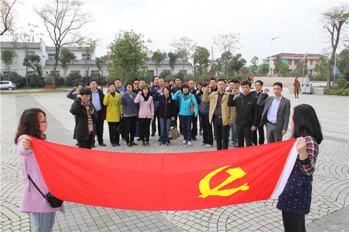 天泓集團(tuán)開展紅色基地黨員教育活動(dòng)
